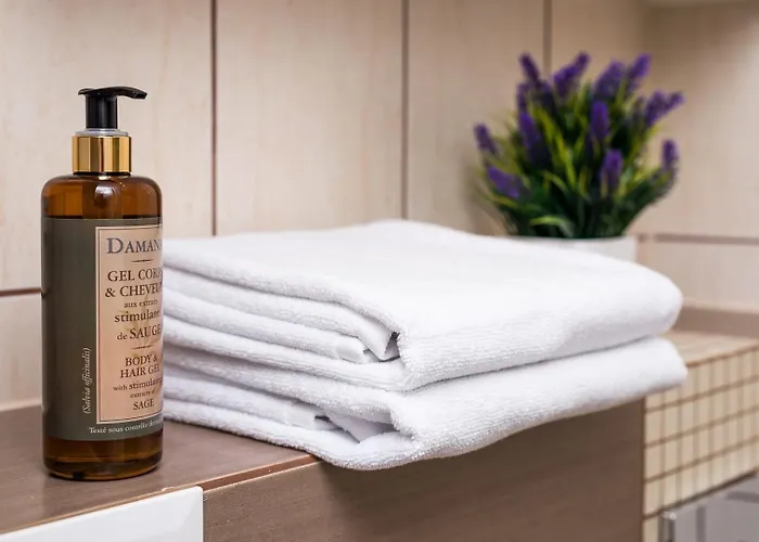 Apartment Bagno 7 - Modern By Renters